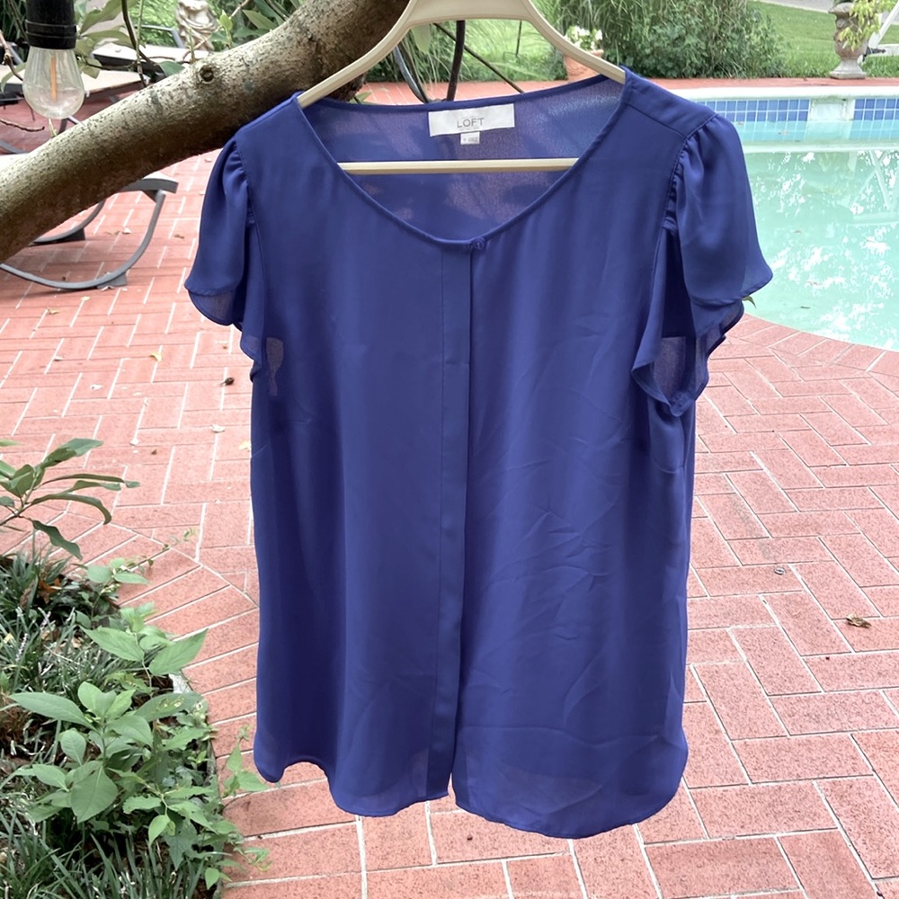 Loft beautiful blue blouse! Size  medium